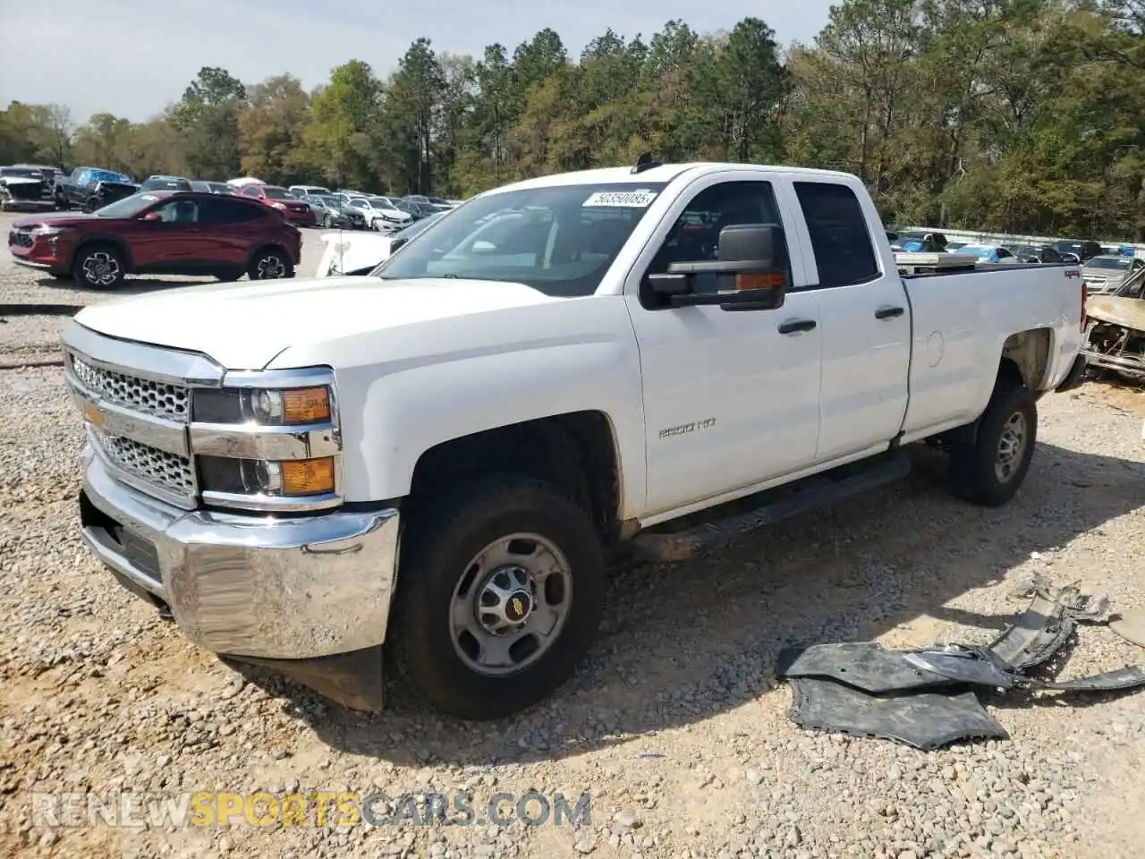 1 Photograph of a damaged car 2GC2KREG0K1165177 CHEVROLET ALL Models 2019