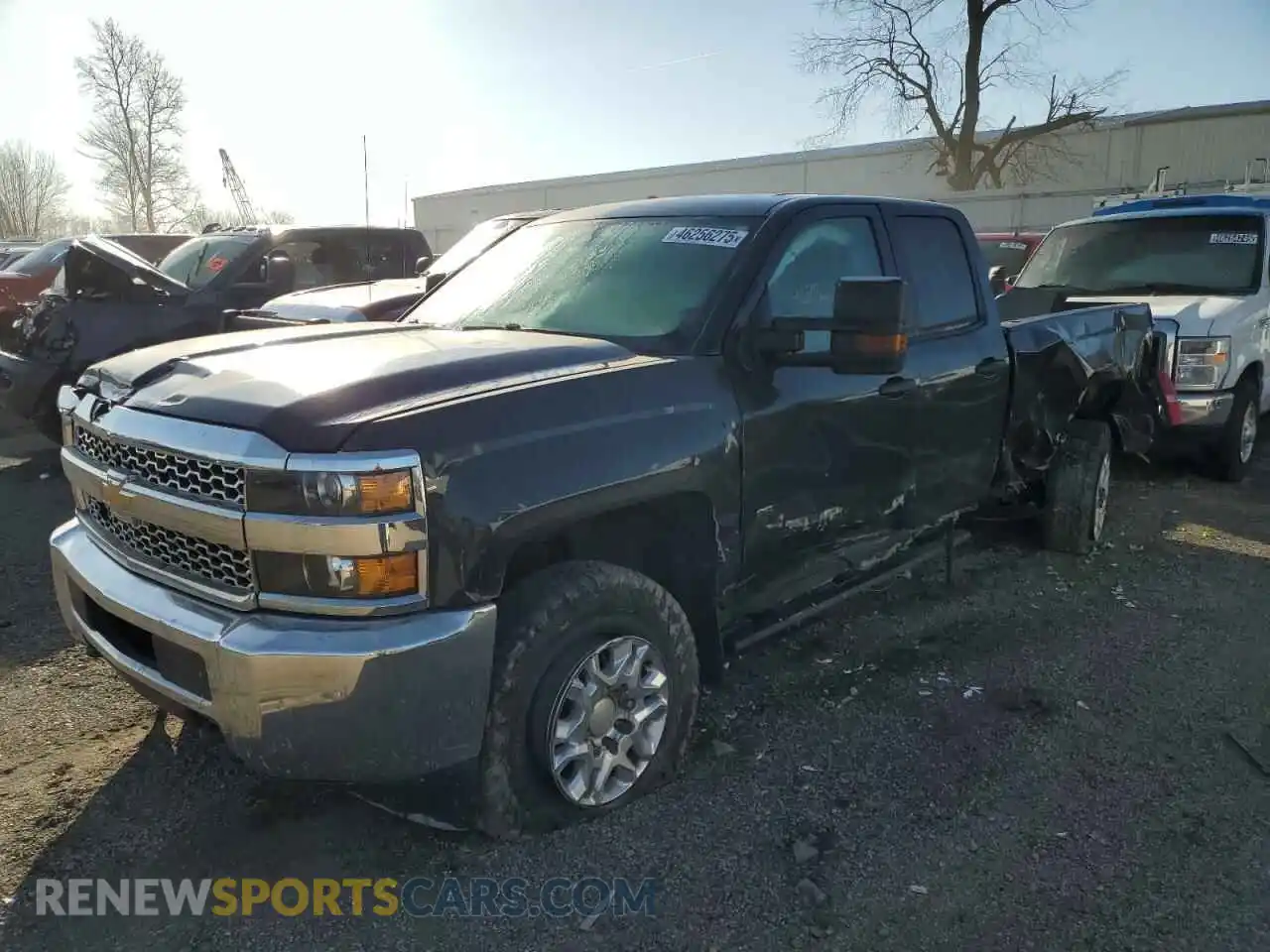 1 Photograph of a damaged car 2GC2KREG0K1181556 CHEVROLET ALL Models 2019