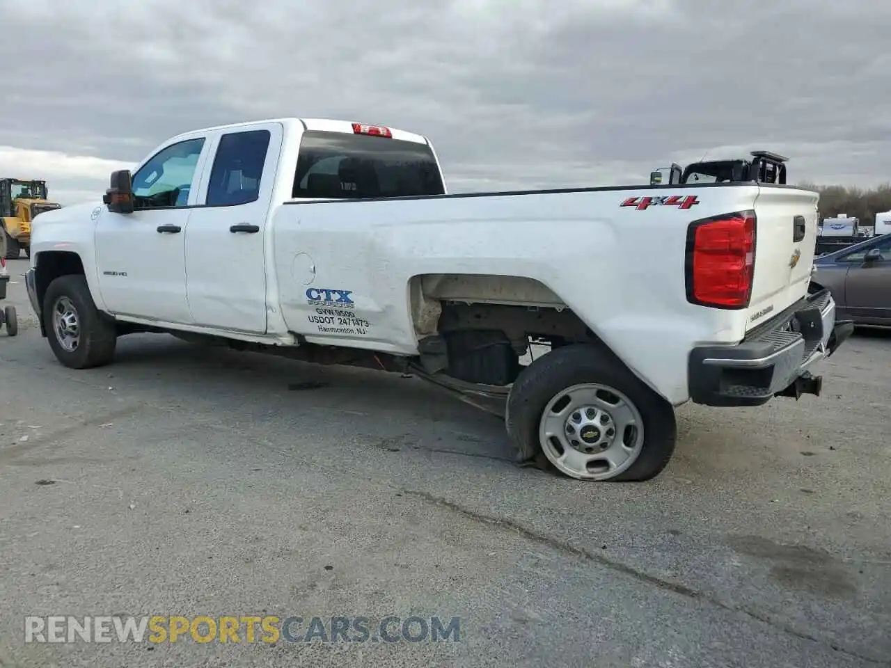 2 Photograph of a damaged car 2GC2KREG1K1168377 CHEVROLET ALL Models 2019