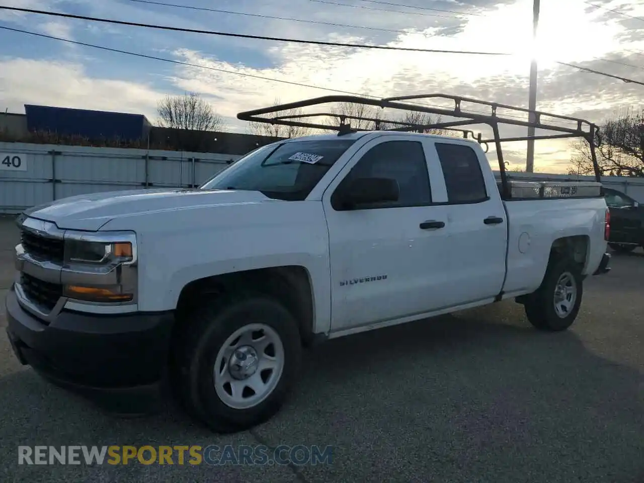 1 Photograph of a damaged car 2GCRCNEC7K1165291 CHEVROLET ALL Models 2019