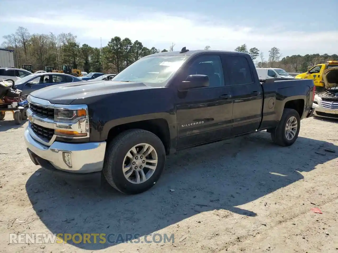 1 Photograph of a damaged car 2GCRCPEC0K1217226 CHEVROLET ALL Models 2019