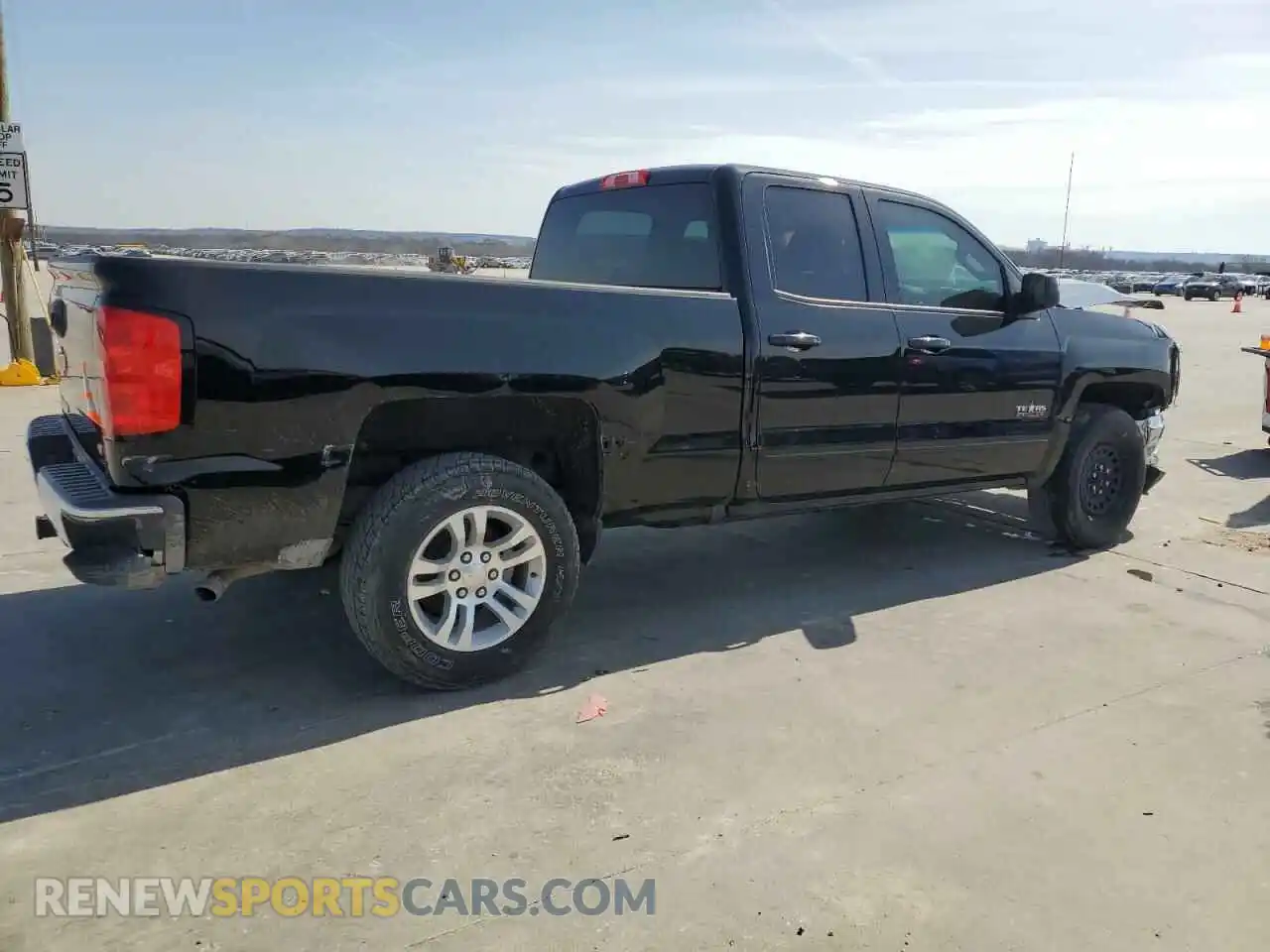 3 Photograph of a damaged car 2GCRCPEC1K1126515 CHEVROLET ALL Models 2019