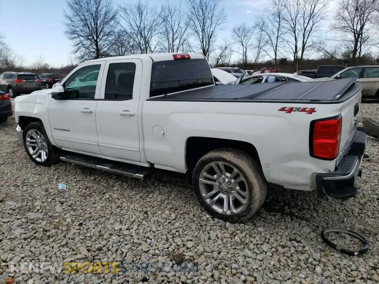 2 Photograph of a damaged car 2GCVKPEC5K1109251 CHEVROLET ALL Models 2019