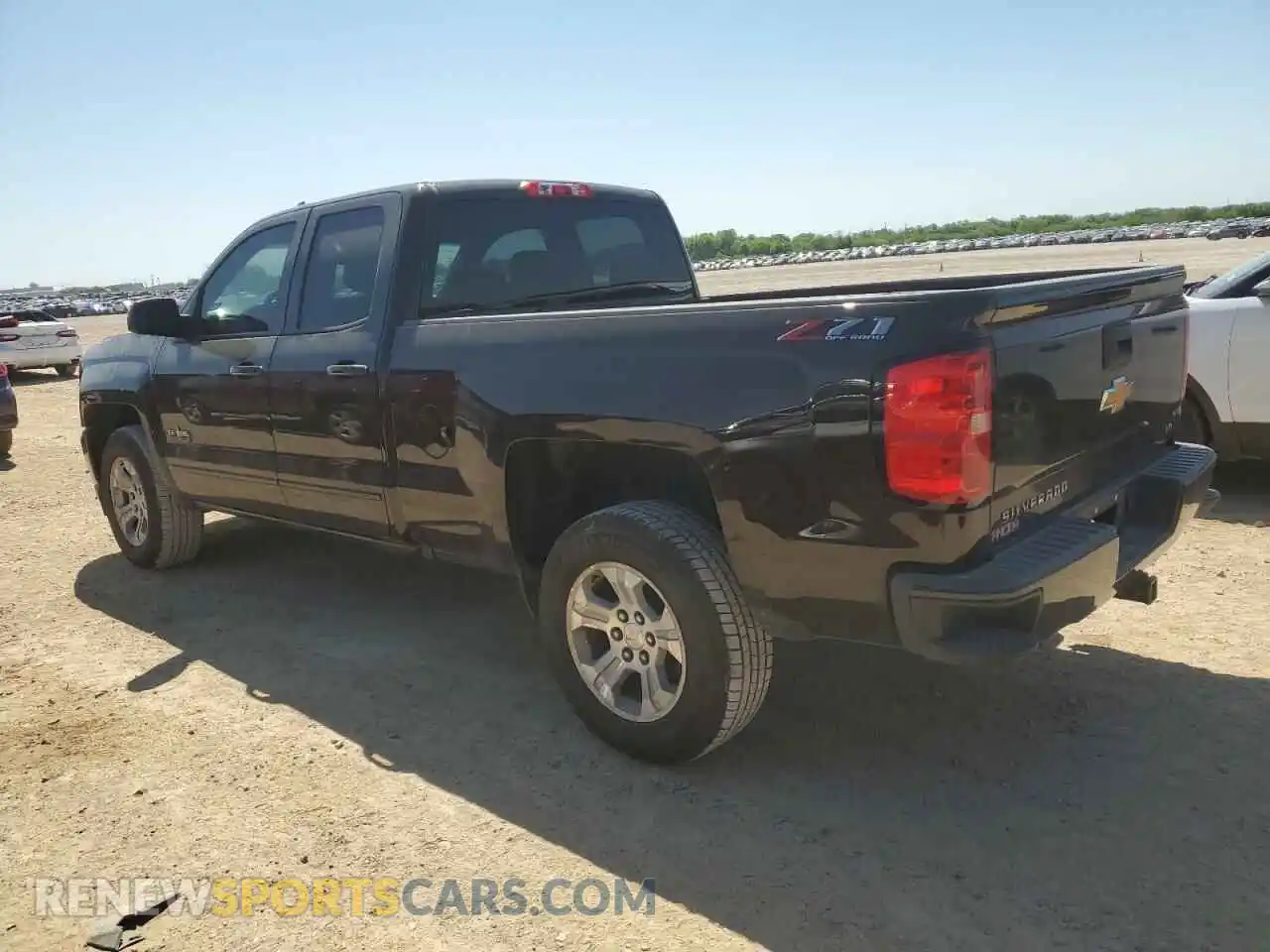2 Photograph of a damaged car 2GCVKPEC7K1173534 CHEVROLET ALL Models 2019