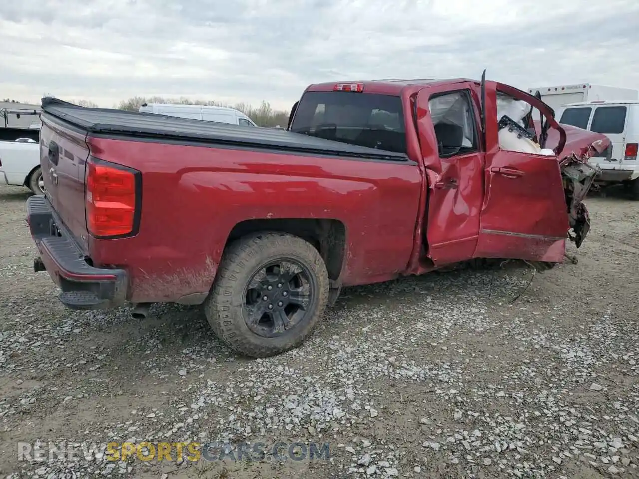 3 Photograph of a damaged car 2GCVKPEC8K1164549 CHEVROLET ALL Models 2019