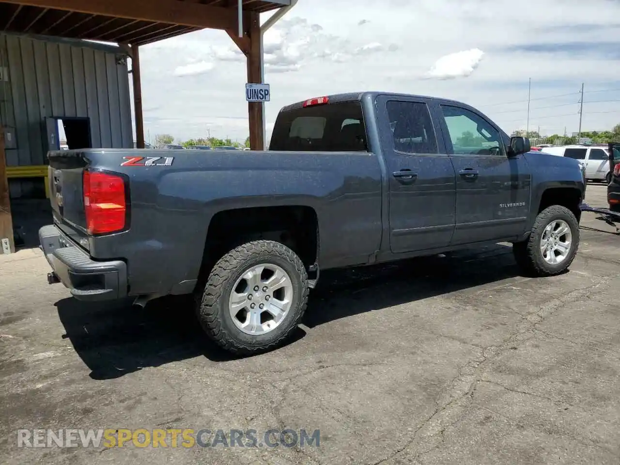 3 Photograph of a damaged car 2GCVKPEC9K1131155 CHEVROLET ALL Models 2019