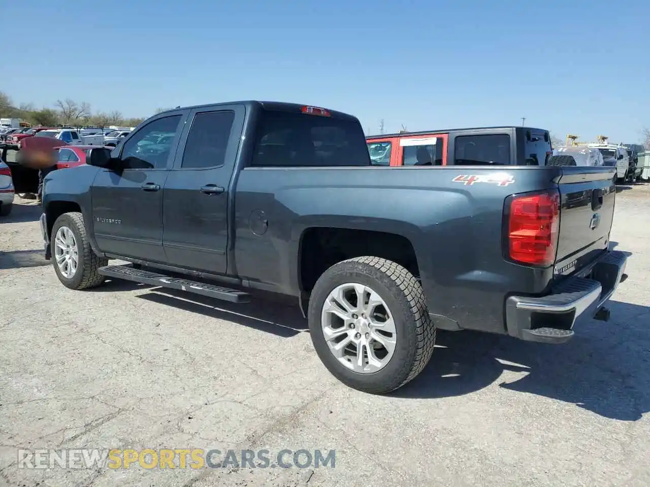 2 Photograph of a damaged car 2GCVKPECXK1161944 CHEVROLET ALL Models 2019