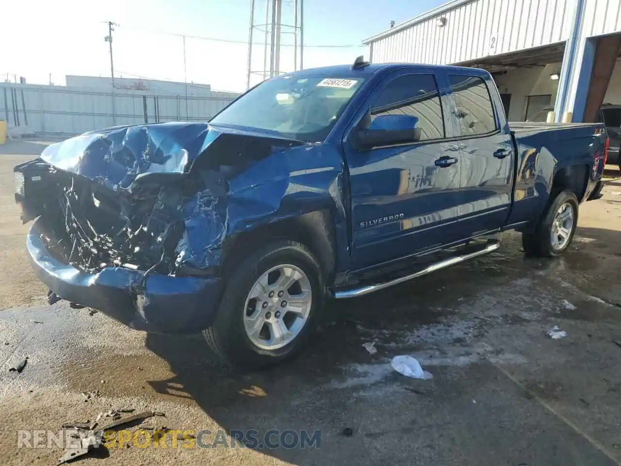 1 Photograph of a damaged car 2GCVKPECXK1212195 CHEVROLET ALL Models 2019