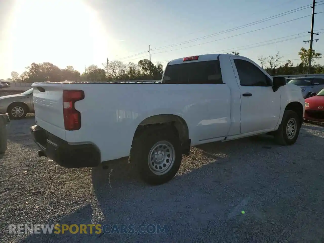 3 Photograph of a damaged car 3GCNWAEH8KG224608 CHEVROLET ALL Models 2019