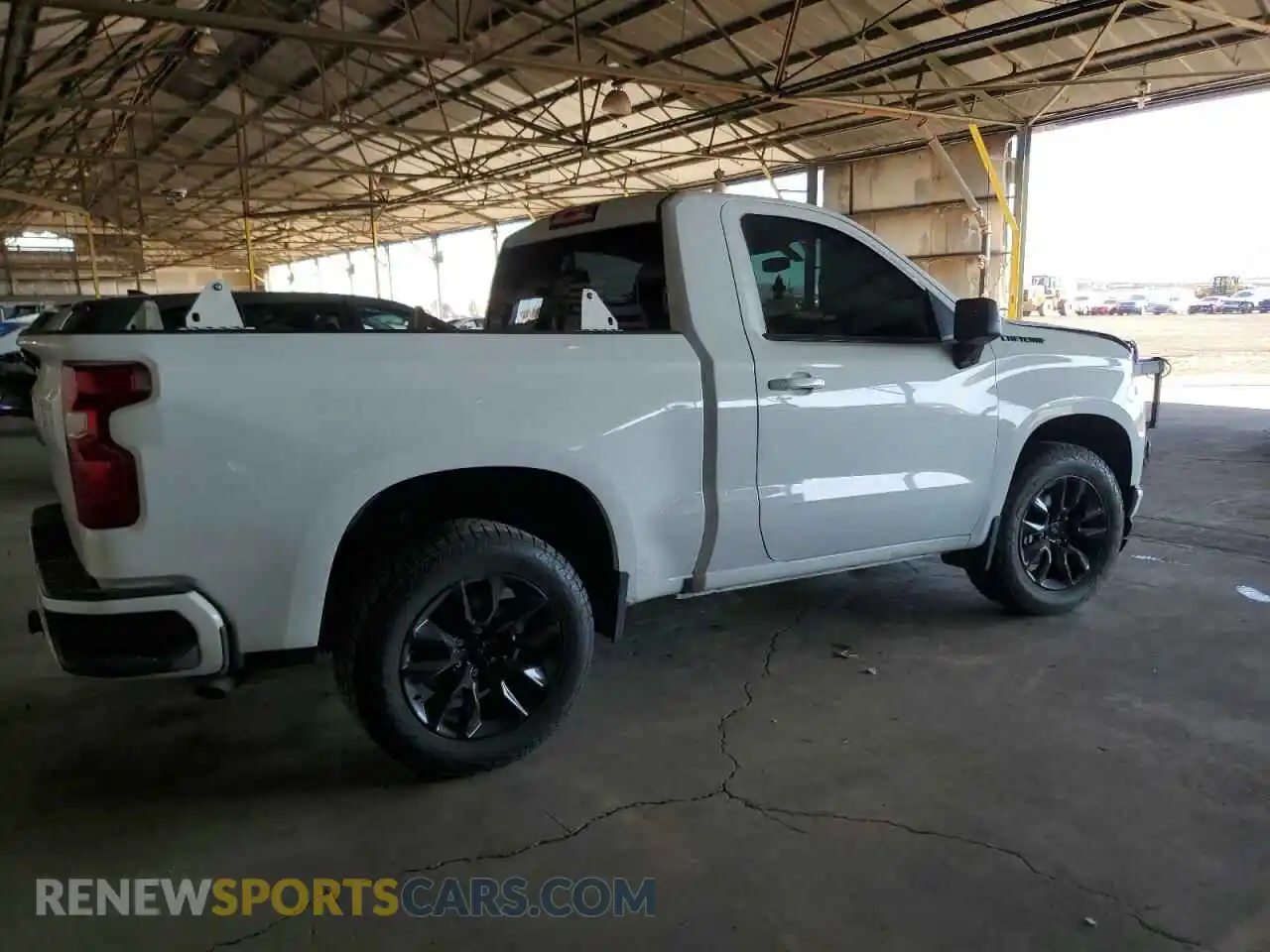 3 Photograph of a damaged car 3GCNWAEH9KG300837 CHEVROLET ALL Models 2019