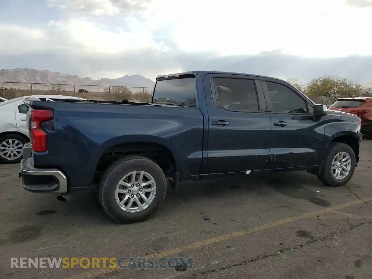 3 Photograph of a damaged car 3GCPWCED0KG253280 CHEVROLET ALL Models 2019