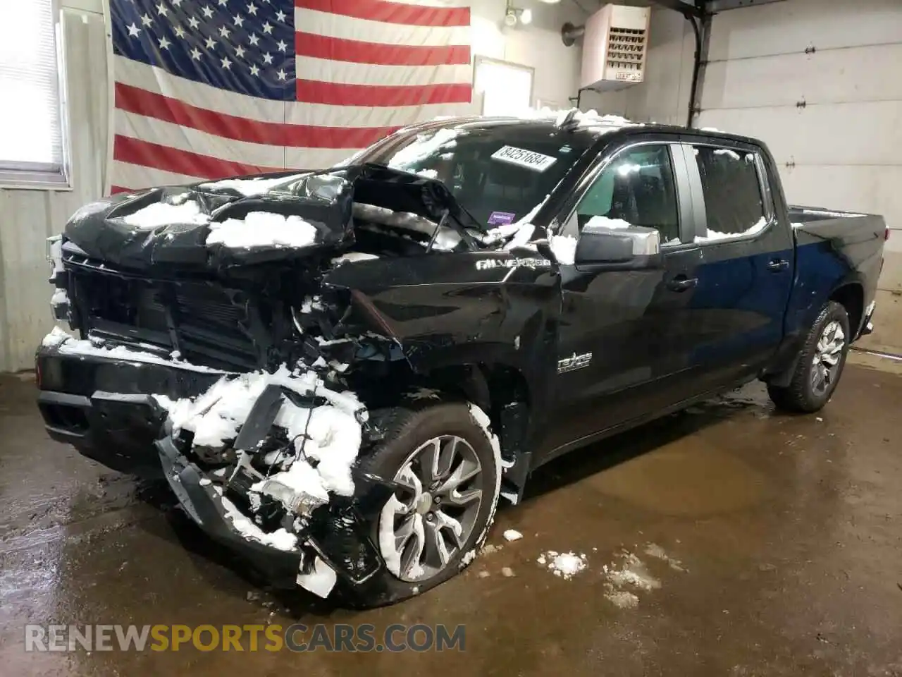 1 Photograph of a damaged car 3GCPWCED0KG264117 CHEVROLET ALL Models 2019
