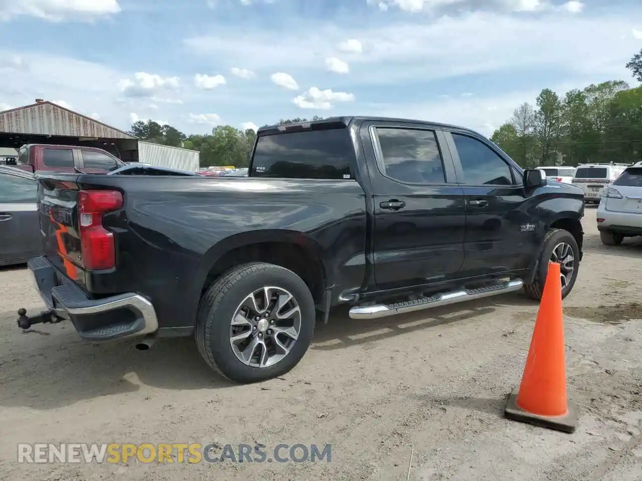 3 Photograph of a damaged car 3GCPWCED3KG160866 CHEVROLET ALL Models 2019