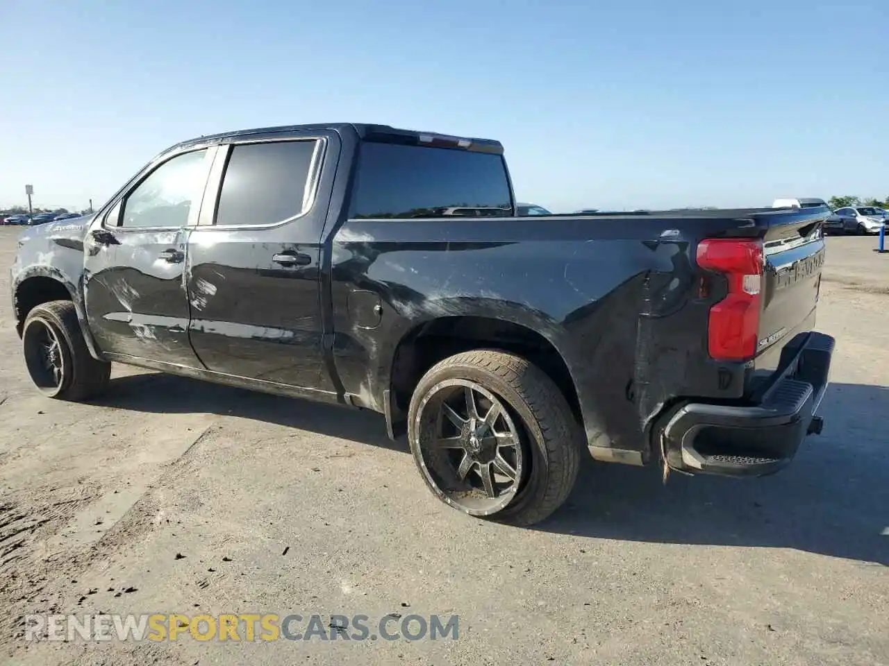 2 Photograph of a damaged car 3GCPWDED7KG292180 CHEVROLET All Models 2019