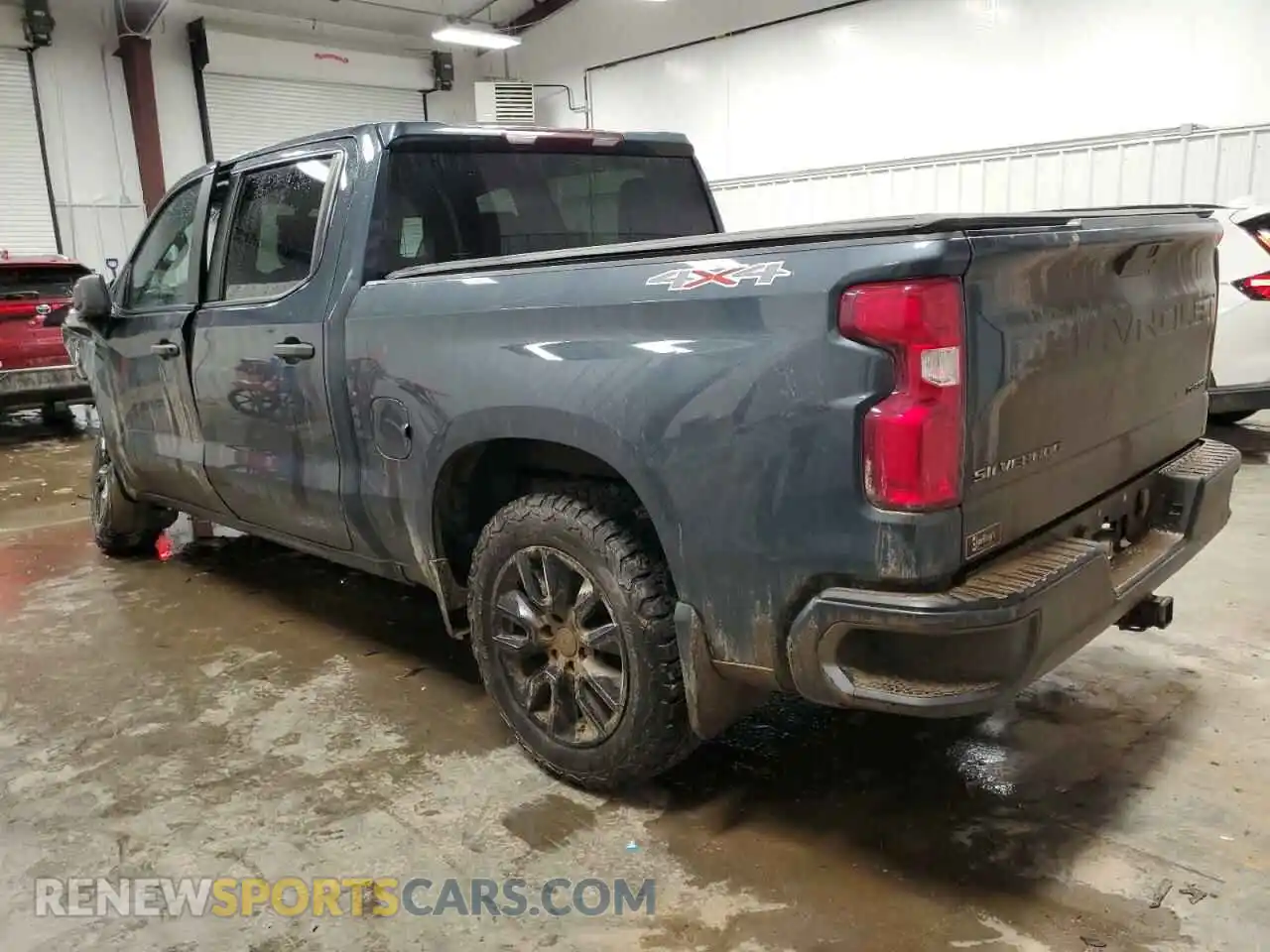 2 Photograph of a damaged car 3GCPYBEH2KG309386 CHEVROLET ALL Models 2019