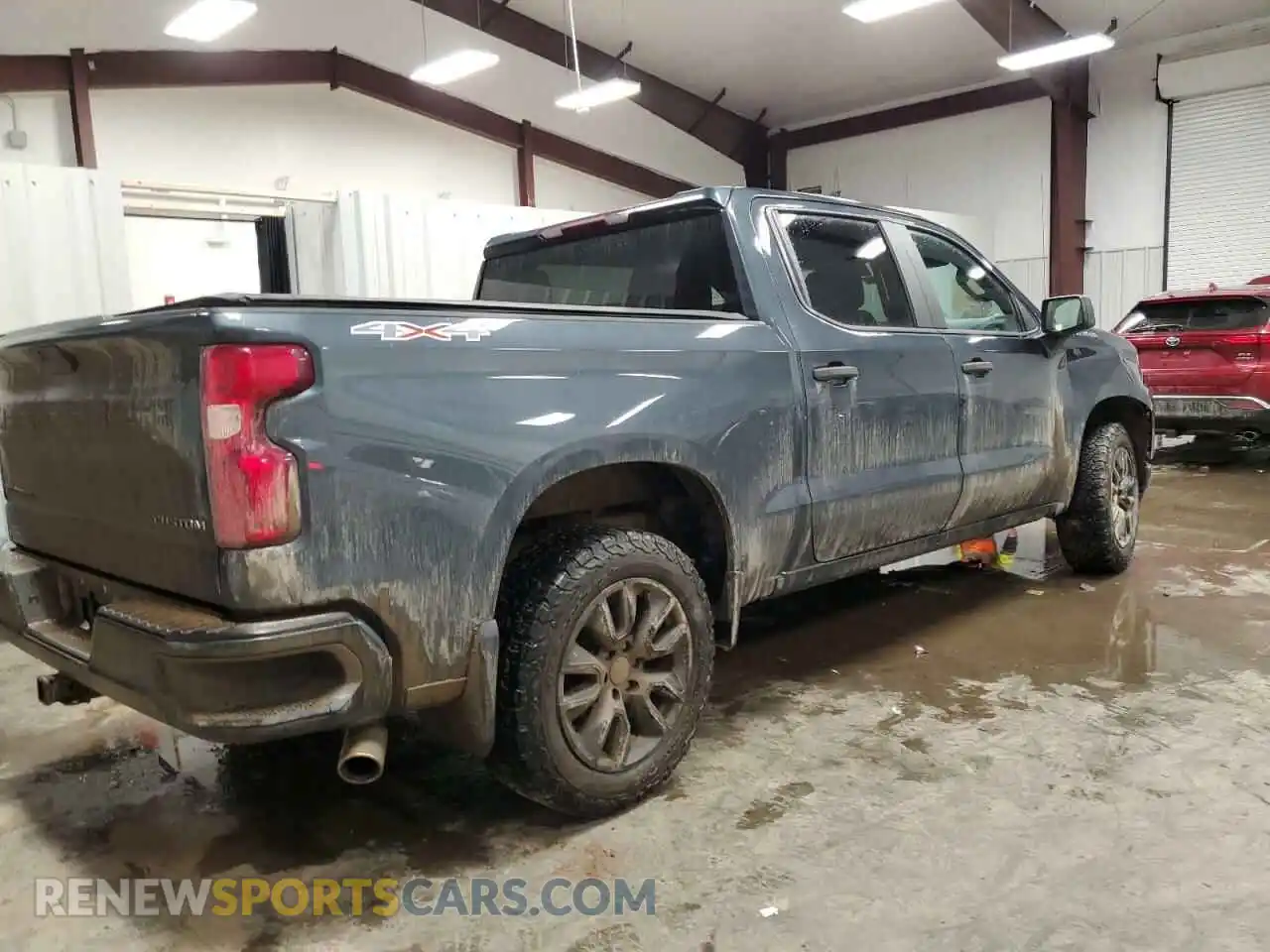 3 Photograph of a damaged car 3GCPYBEH2KG309386 CHEVROLET ALL Models 2019