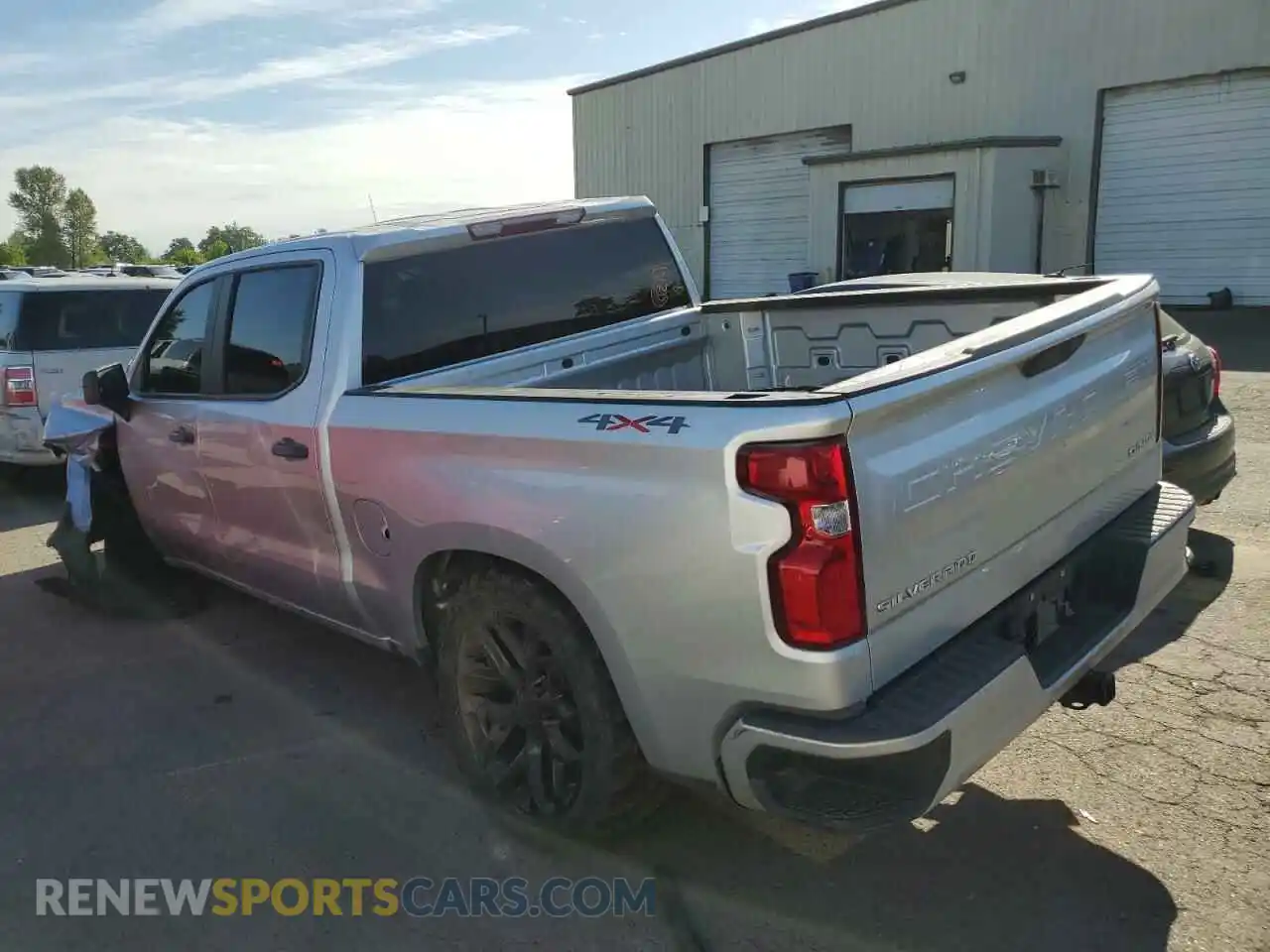 2 fotografías del automóvil dañado 3GCPYBEHXKG226272 CHEVROLET ALL Models 2019