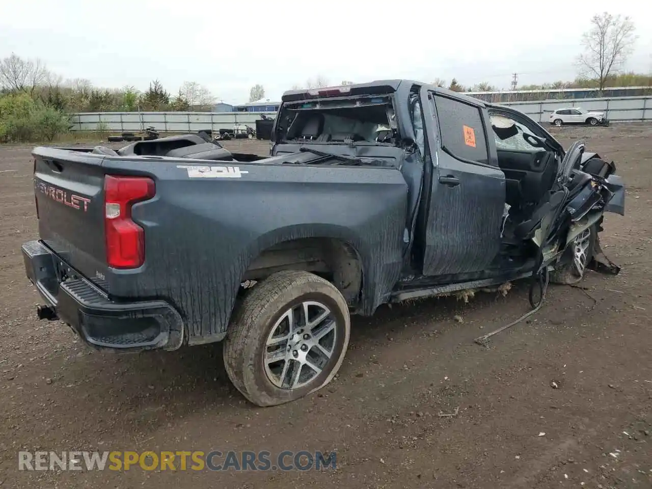 3 fotografías del automóvil dañado 3GCPYCEH2KG181530 CHEVROLET ALL Models 2019