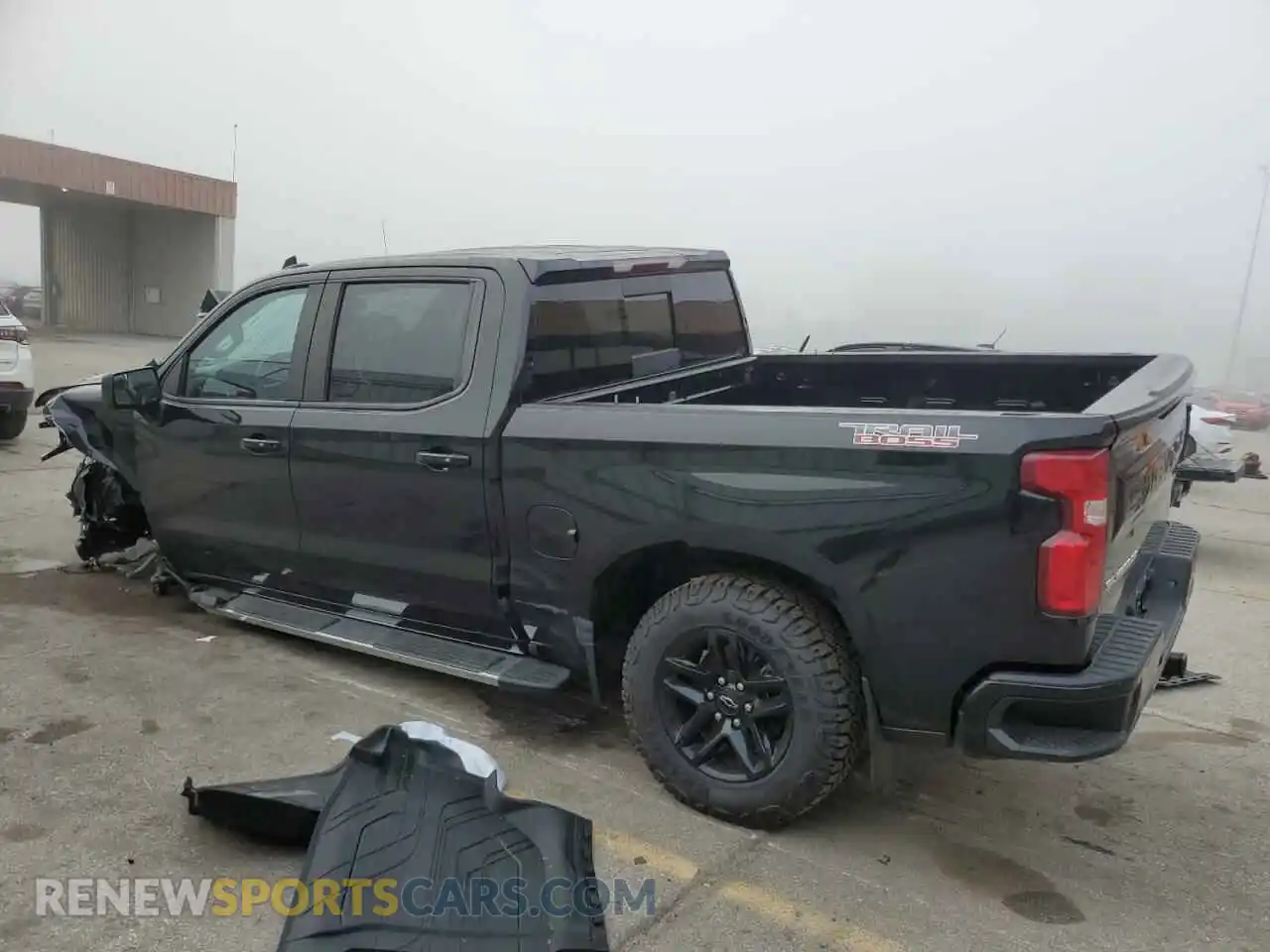 2 Photograph of a damaged car 3GCPYFED2KG298975 CHEVROLET ALL Models 2019