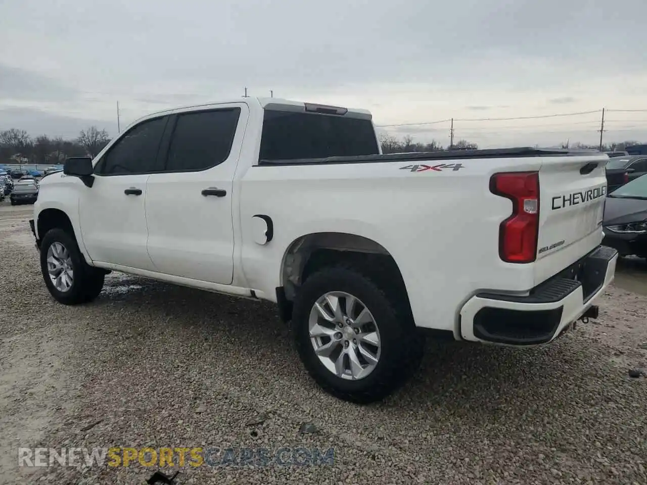 2 Photograph of a damaged car 3GCUYBEF5KG103500 CHEVROLET ALL Models 2019
