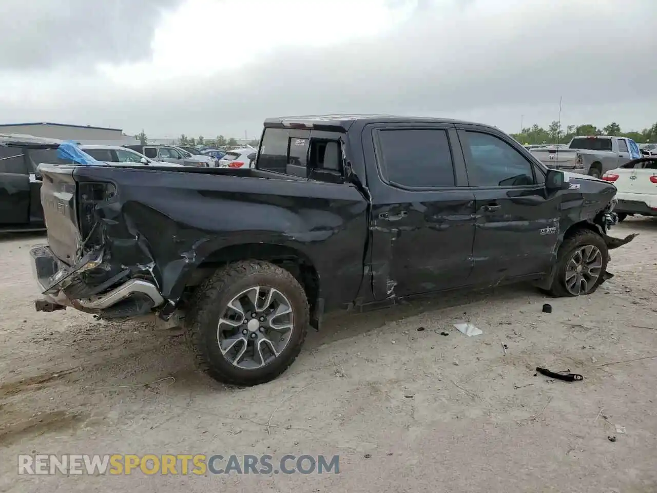 3 Photograph of a damaged car 3GCUYDED3KG191361 CHEVROLET ALL Models 2019