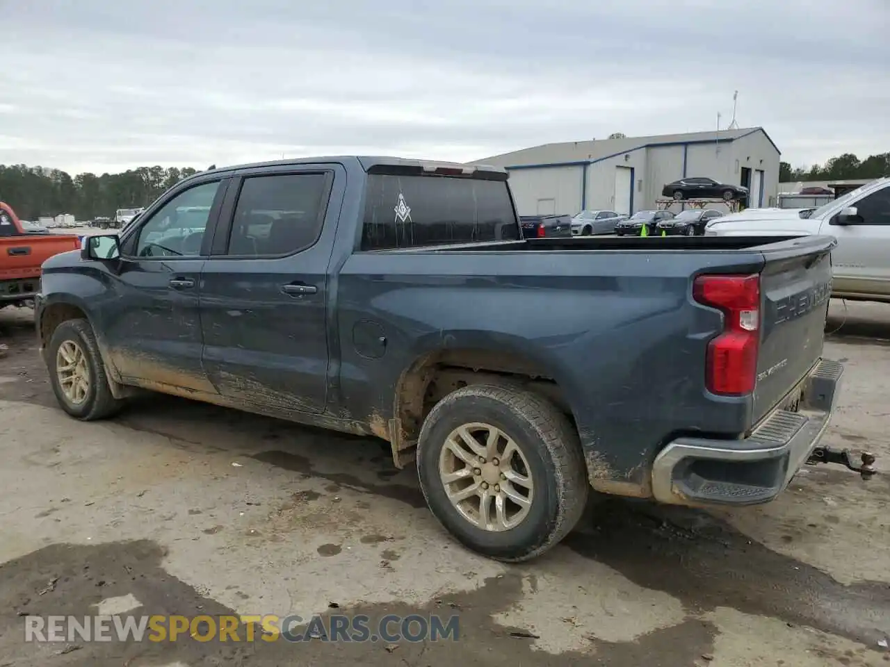 2 fotografías del automóvil dañado 3GCUYDED5KG177722 CHEVROLET ALL Models 2019