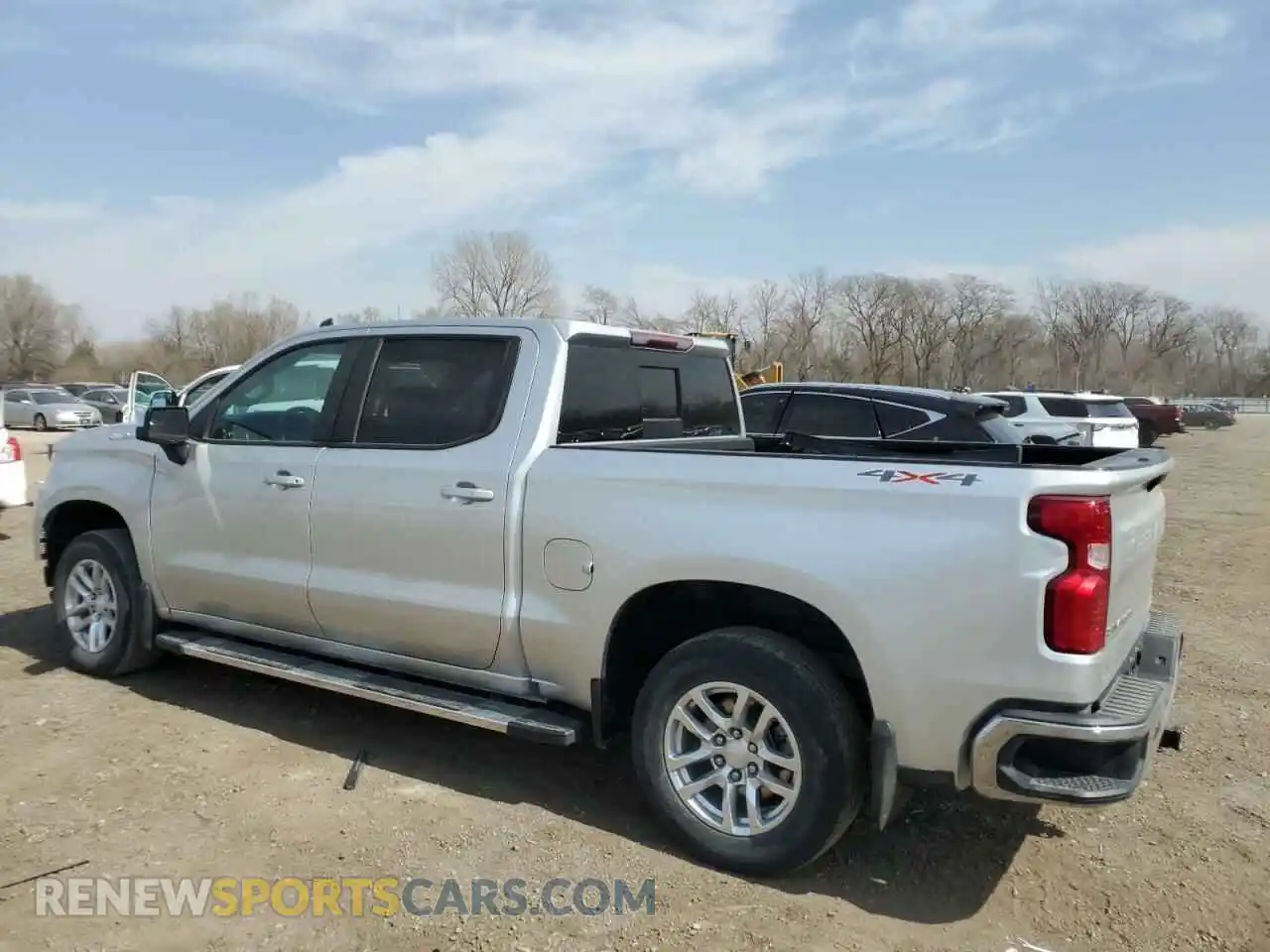 2 Photograph of a damaged car 3GCUYDED8KG132015 CHEVROLET ALL Models 2019
