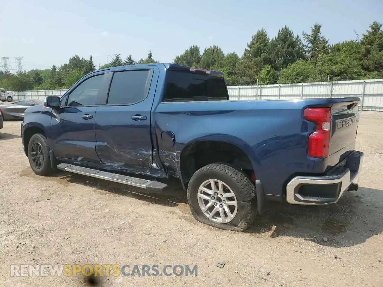 2 Photograph of a damaged car 3GCUYDEDXKG238014 CHEVROLET ALL Models 2019