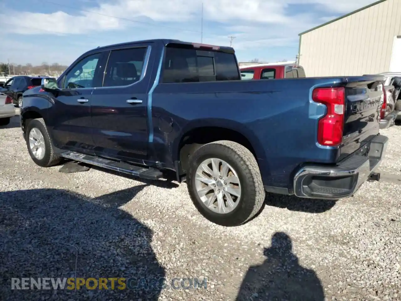 2 Photograph of a damaged car 3GCUYGED2KG145876 CHEVROLET ALL Models 2019
