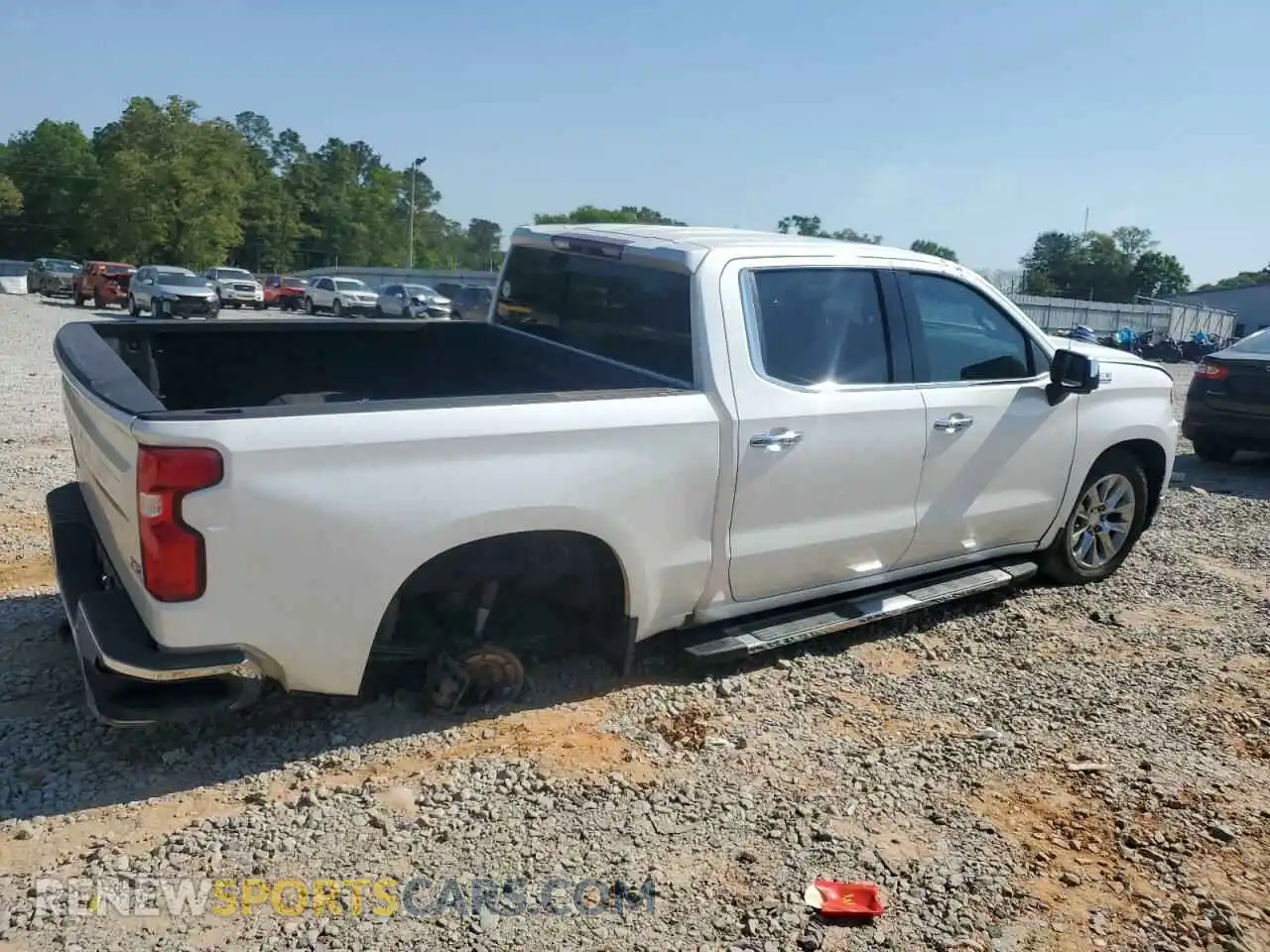 3 Photograph of a damaged car 3GCUYGED5KG125542 CHEVROLET ALL Models 2019