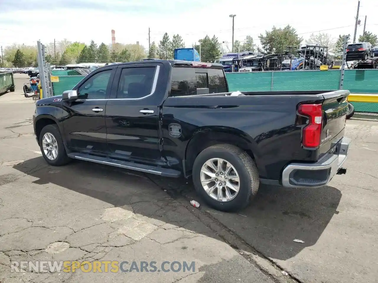 2 Photograph of a damaged car 3GCUYGED7KG190585 CHEVROLET ALL Models 2019