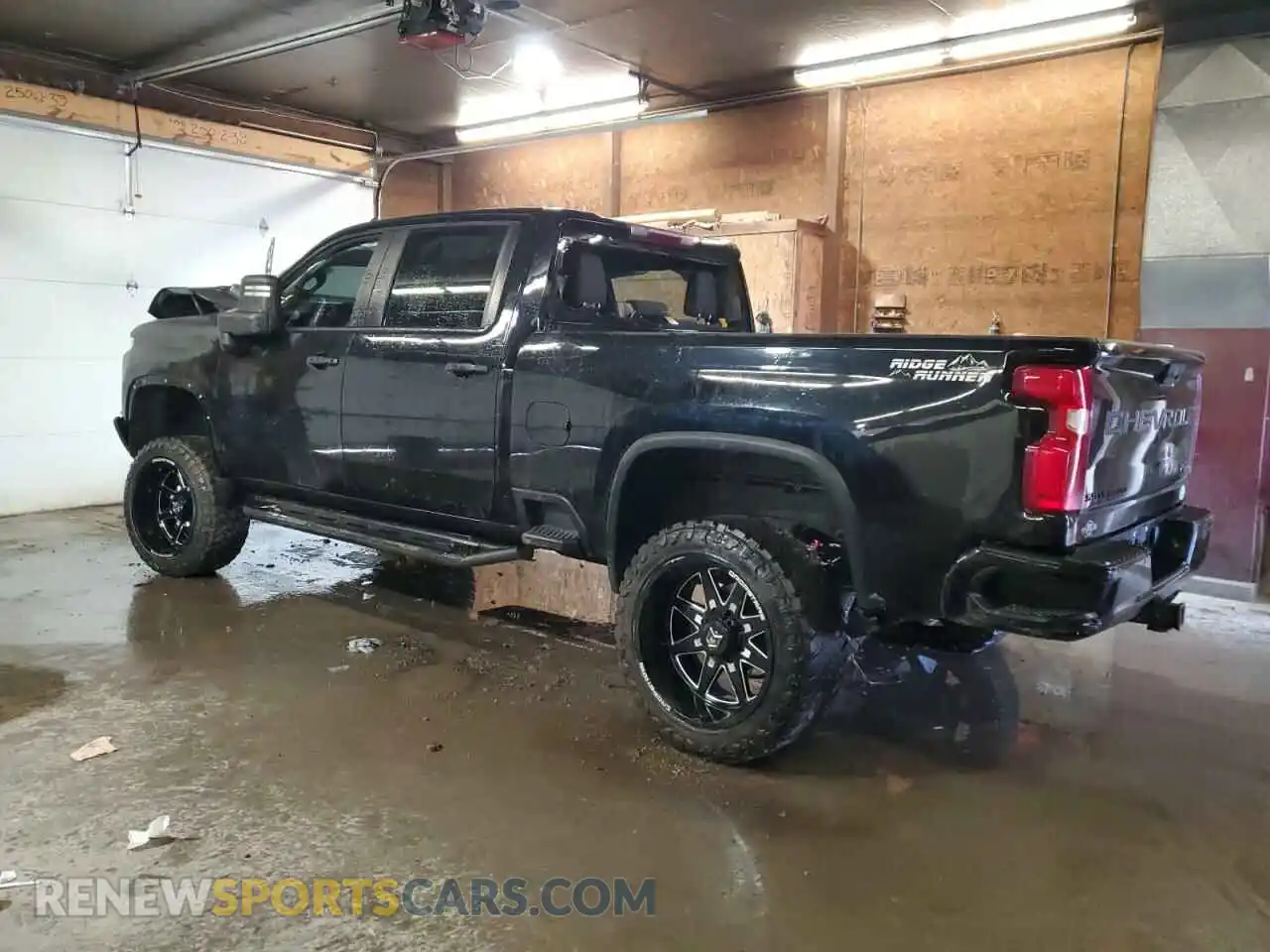 2 Photograph of a damaged car 1GC4YME72LF177268 CHEVROLET ALL Models 2020