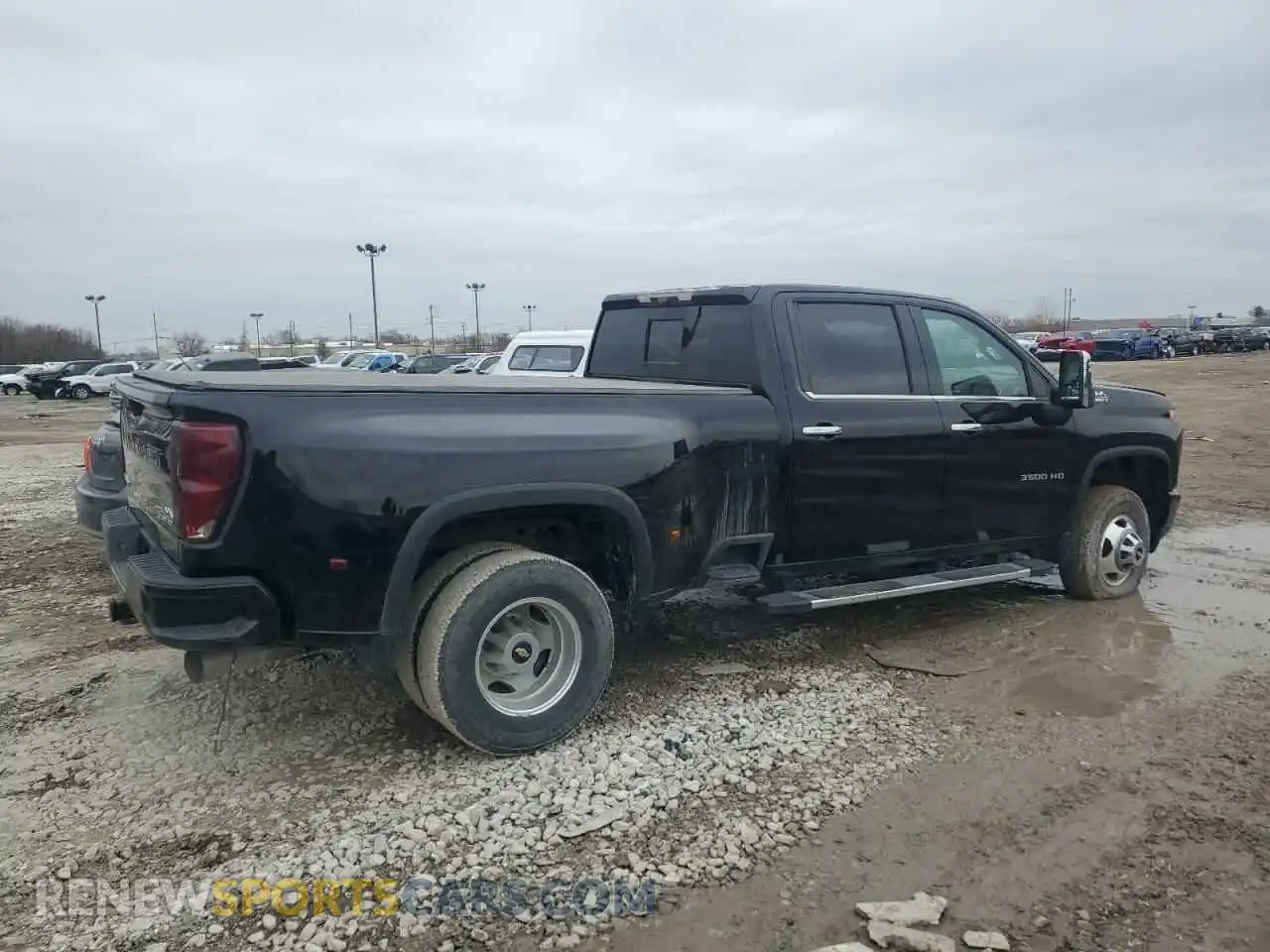 3 Photograph of a damaged car 1GC4YVEY5LF311107 CHEVROLET ALL Models 2020