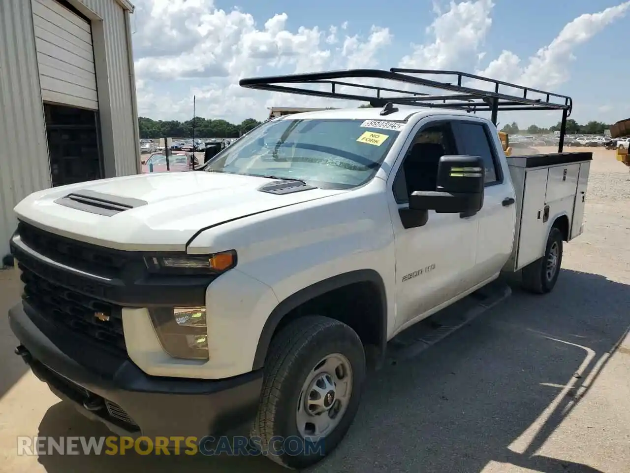 1 Photograph of a damaged car 1GC5WLE75LF256213 CHEVROLET ALL Models 2020