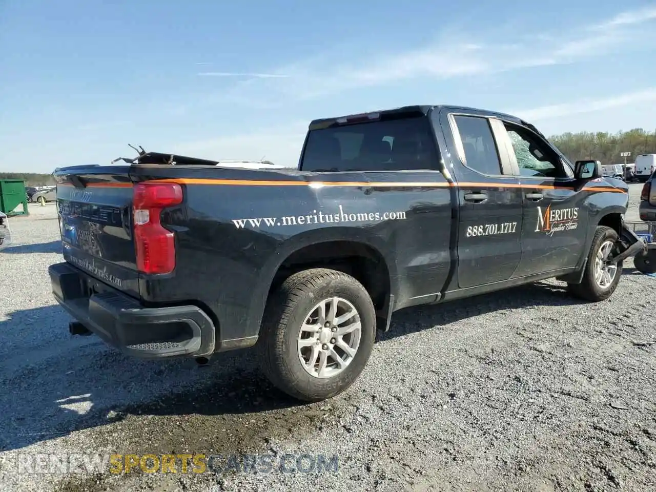 3 Photograph of a damaged car 1GCRYAEF2LZ353424 CHEVROLET ALL Models 2020