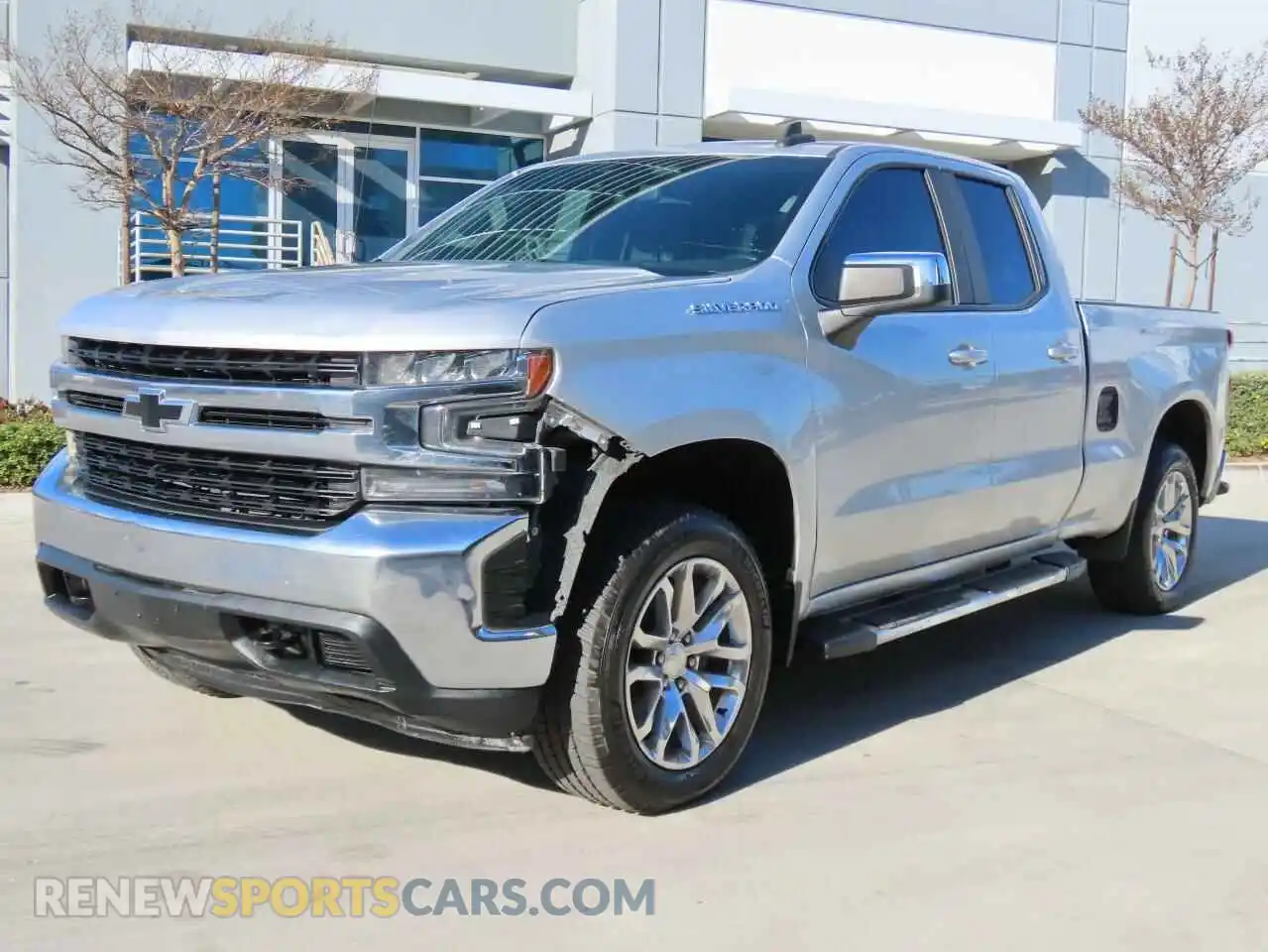 2 Photograph of a damaged car 1GCRYDED9LZ330884 CHEVROLET ALL Models 2020