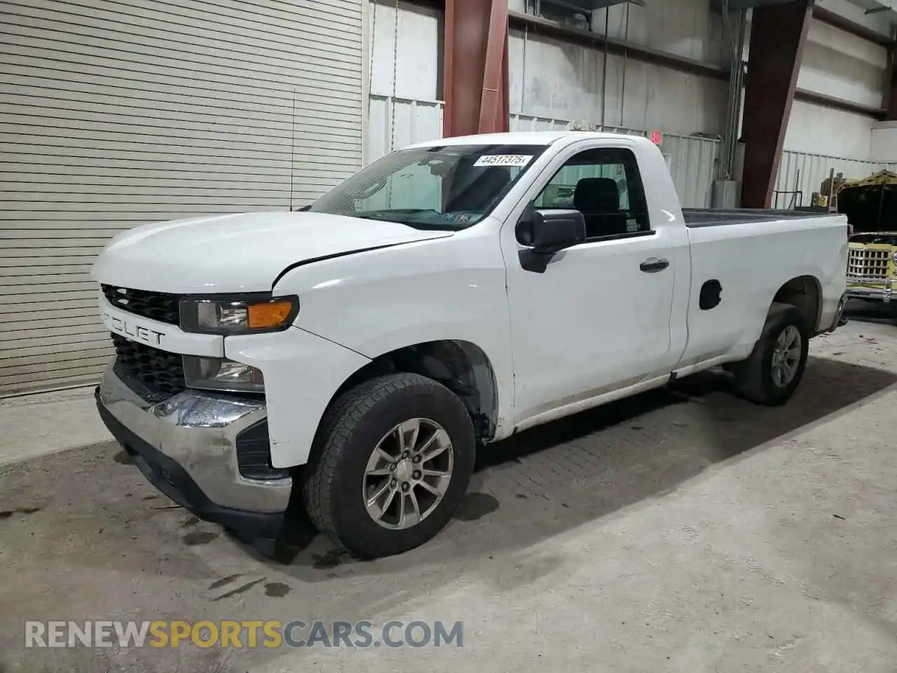 1 Photograph of a damaged car 3GCNWAEF1LG331483 CHEVROLET ALL Models 2020