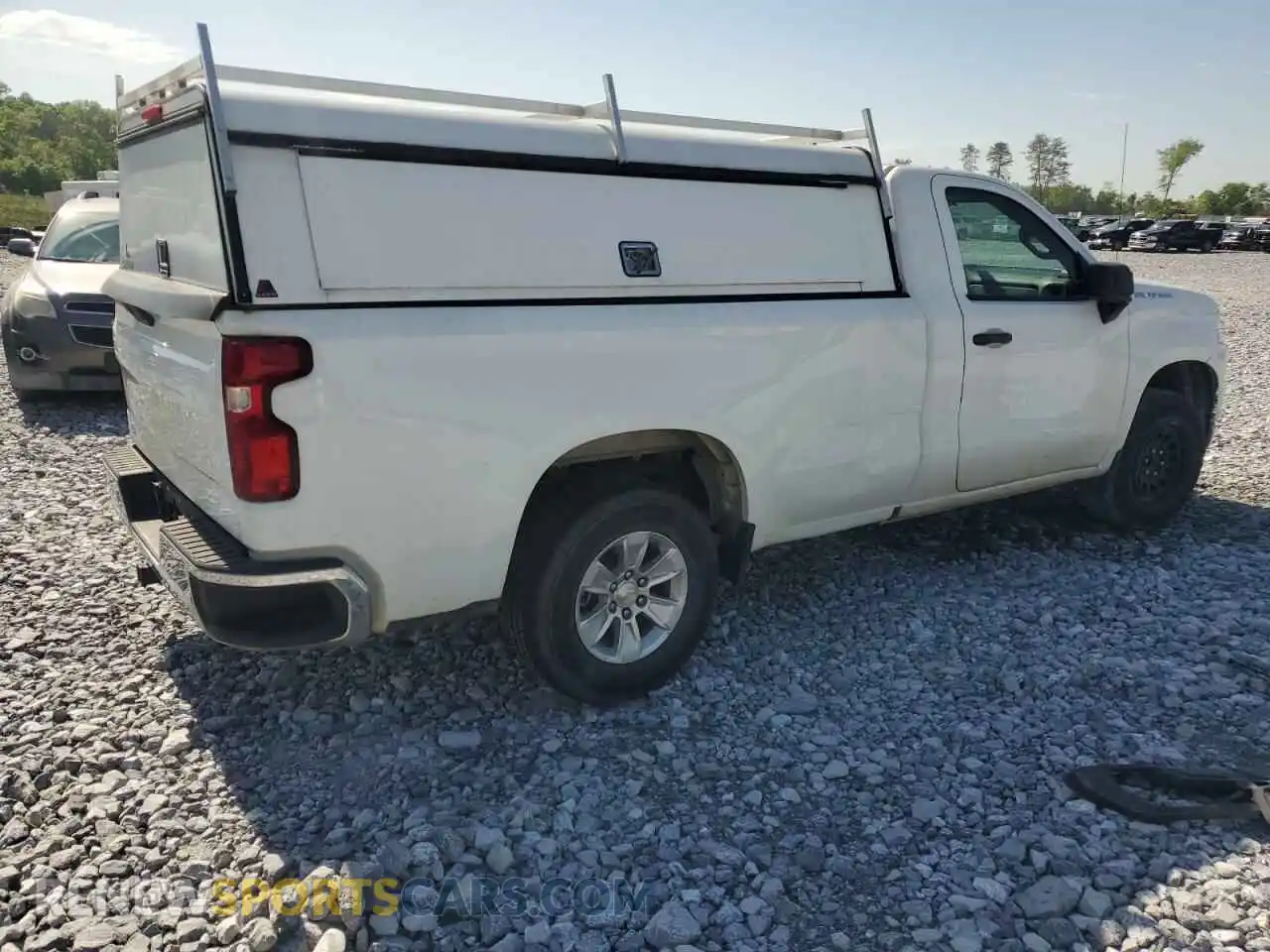 3 Photograph of a damaged car 3GCNWAEF6LG301444 CHEVROLET ALL Models 2020