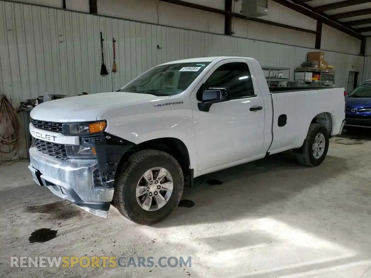 1 Photograph of a damaged car 3GCNWAEF8LG272805 CHEVROLET ALL Models 2020