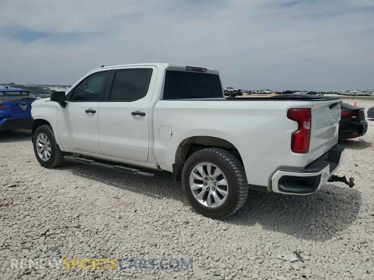 2 Фотография поврежденного автомобиля 3GCPWBEH0LG336819 CHEVROLET ALL Models 2020