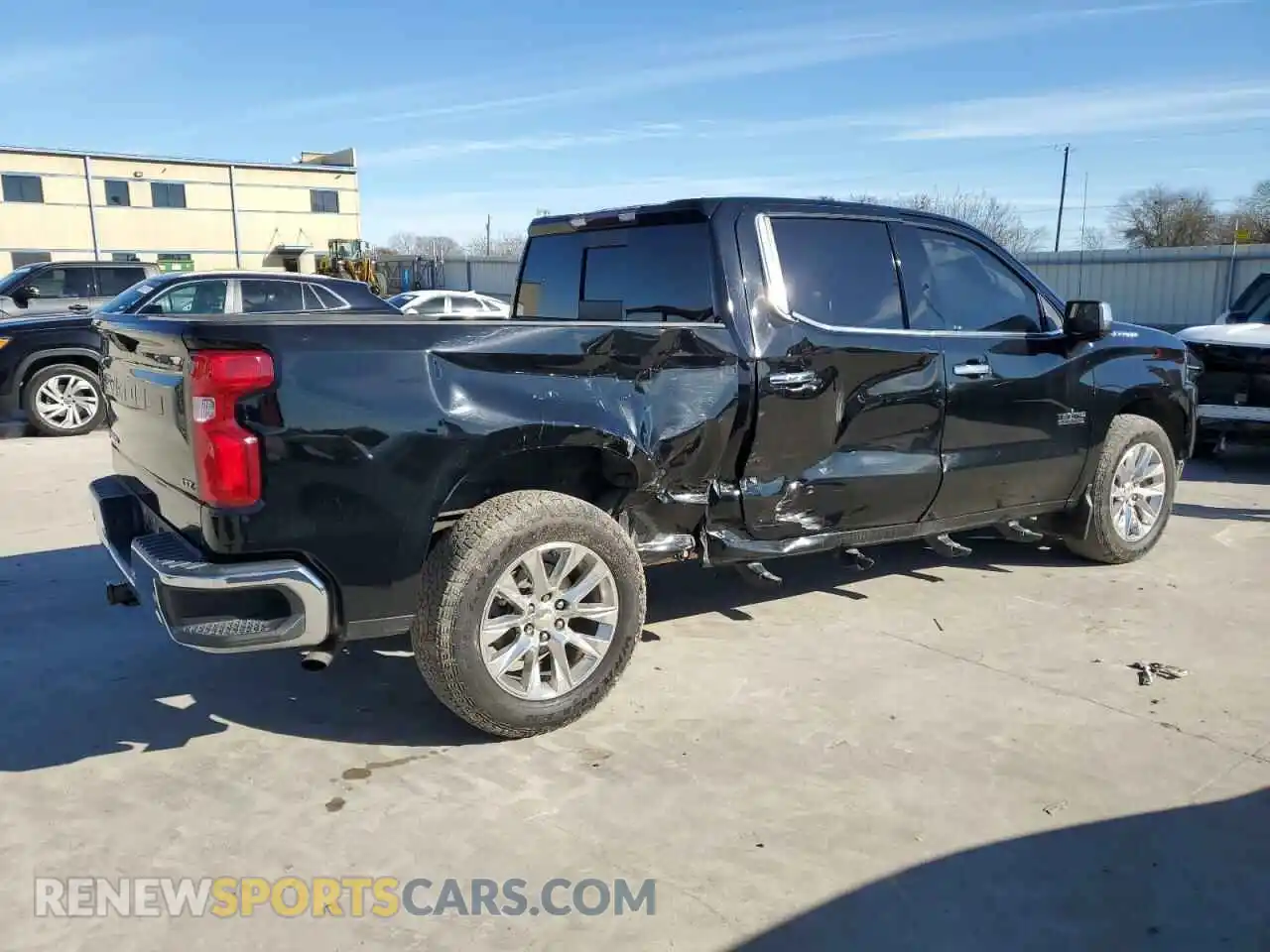 3 Photograph of a damaged car 3GCPWEED3LG375600 CHEVROLET ALL Models 2020