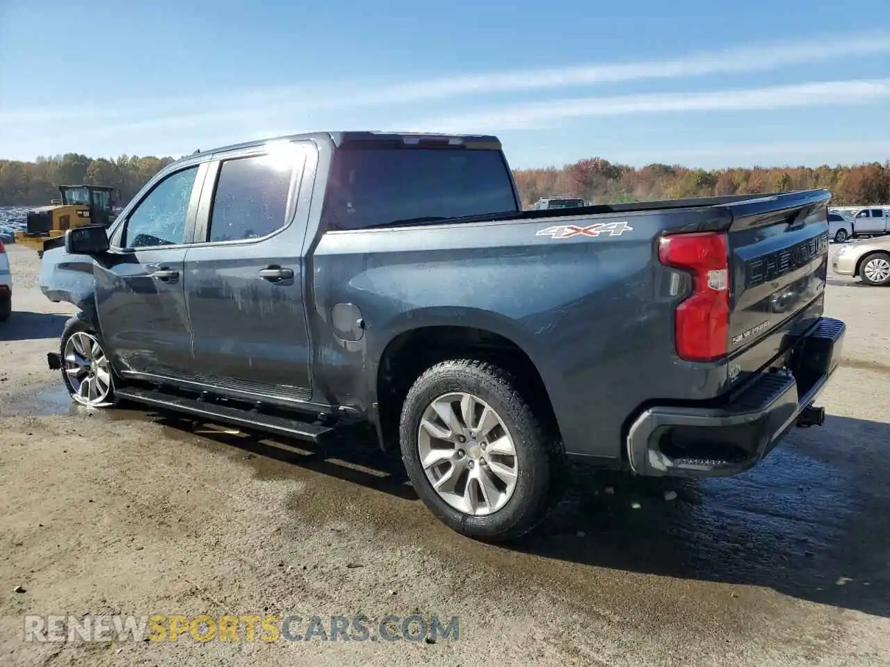 2 Фотография поврежденного автомобиля 3GCPYBEH6LG225749 CHEVROLET ALL Models 2020