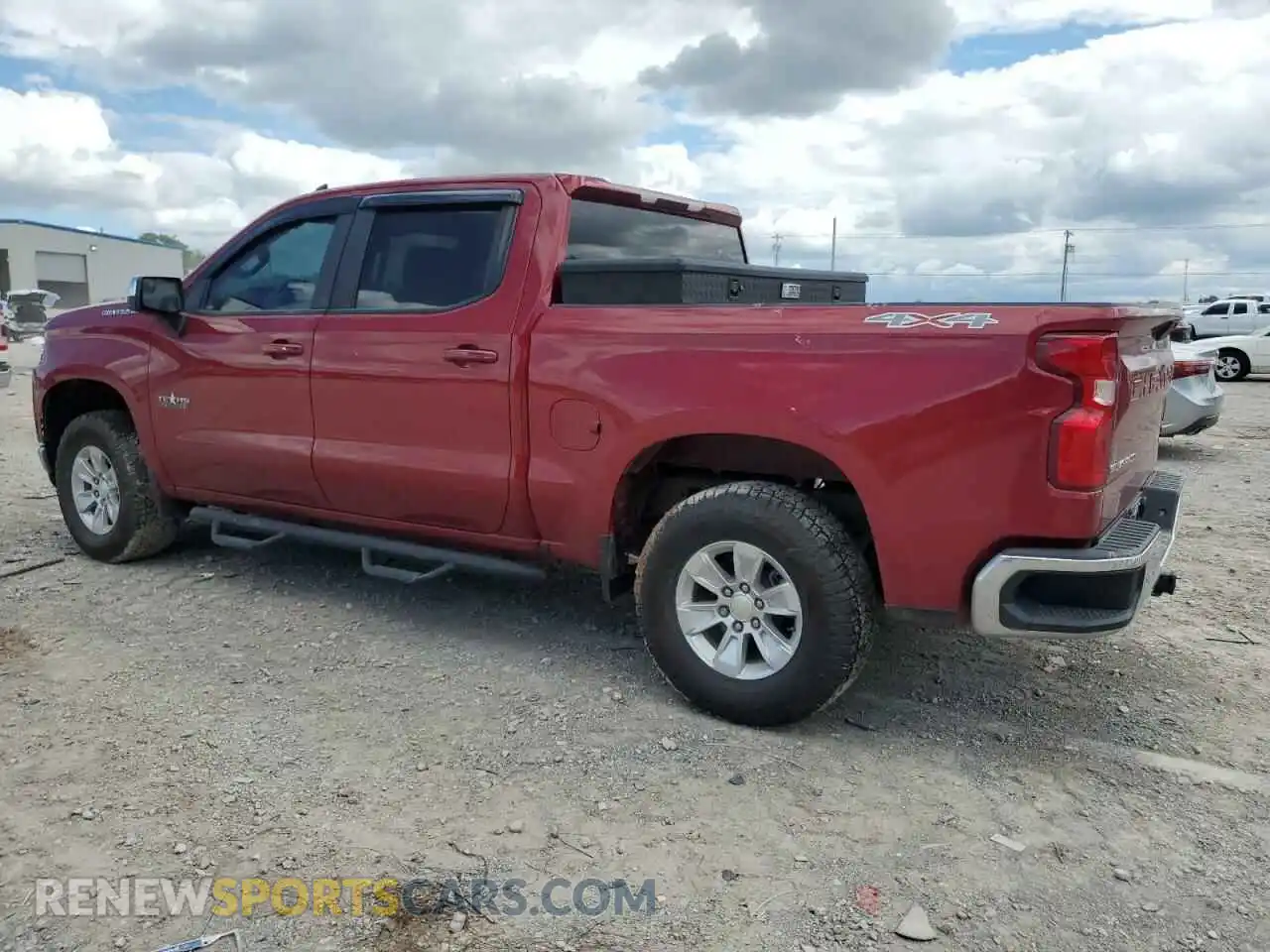 2 Photograph of a damaged car 3GCUYDED1LG211446 CHEVROLET ALL Models 2020