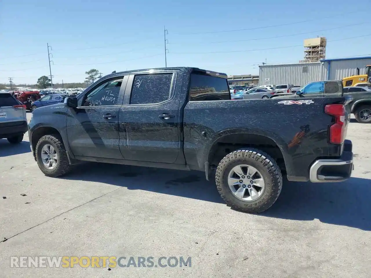 2 Photograph of a damaged car 3GCUYDED2LG314603 CHEVROLET ALL Models 2020