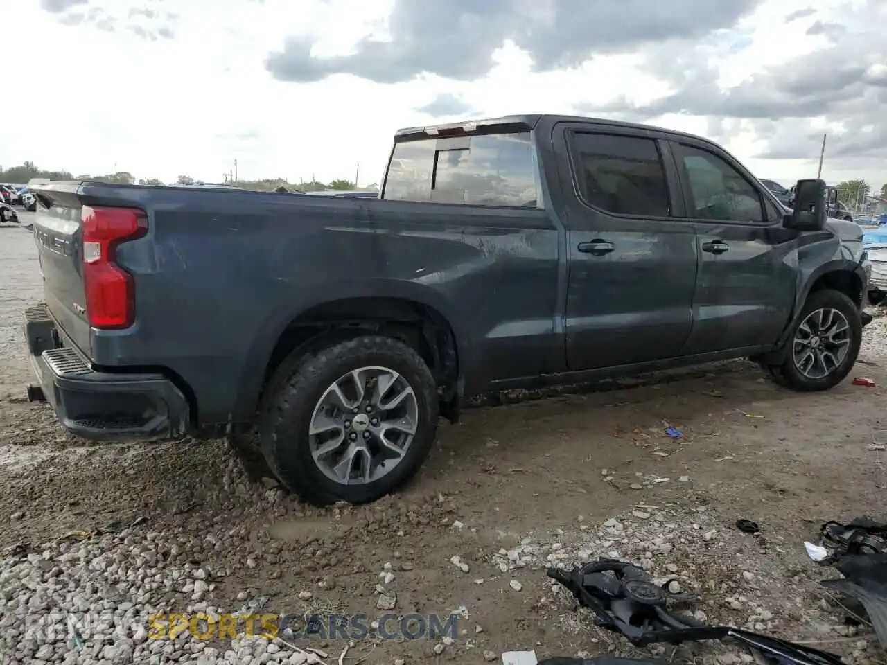 3 Photograph of a damaged car 3GCUYEED1LG134065 CHEVROLET ALL Models 2020