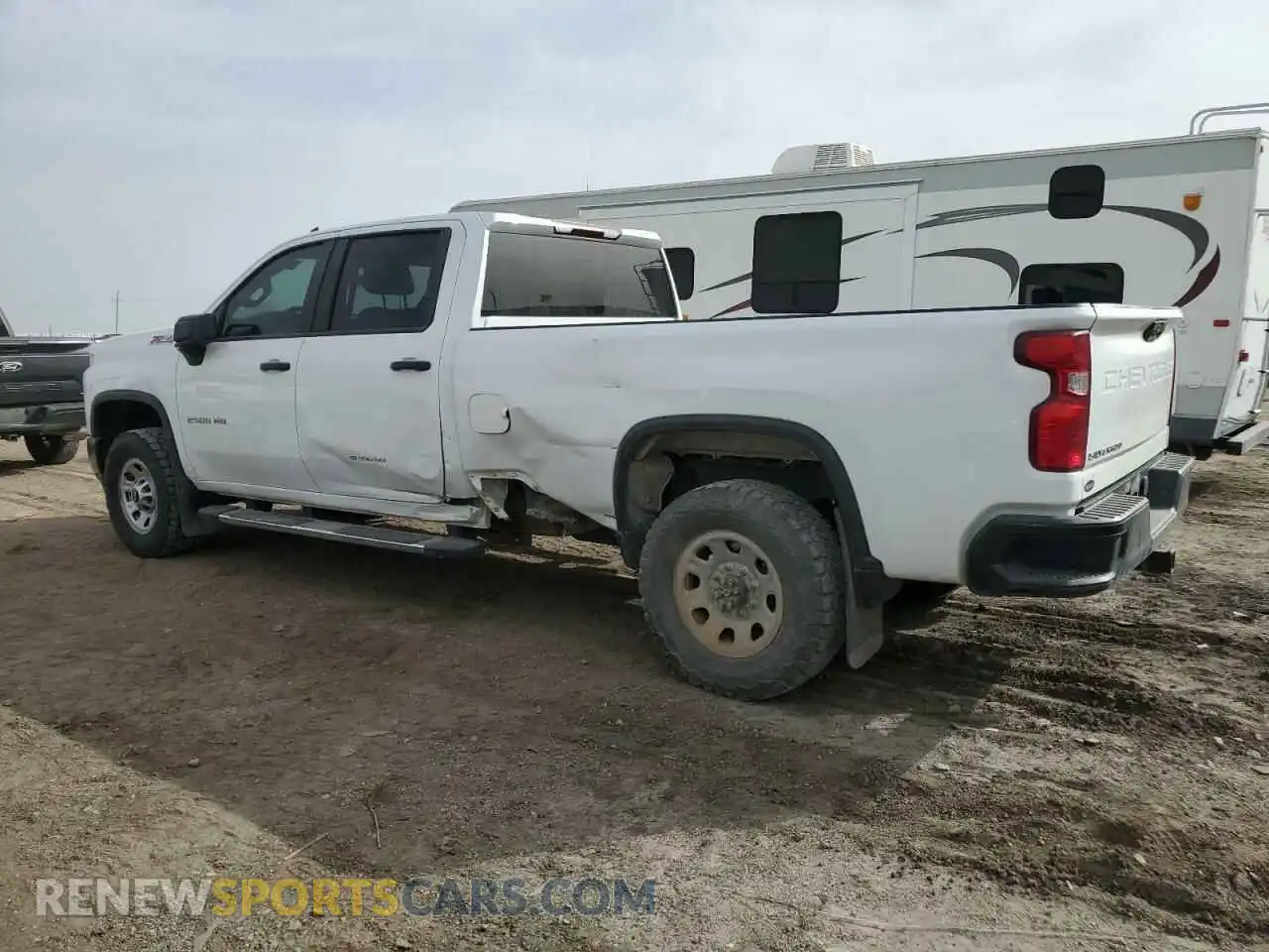 2 Photograph of a damaged car 1GC1YLE75MF174671 CHEVROLET ALL Models 2021