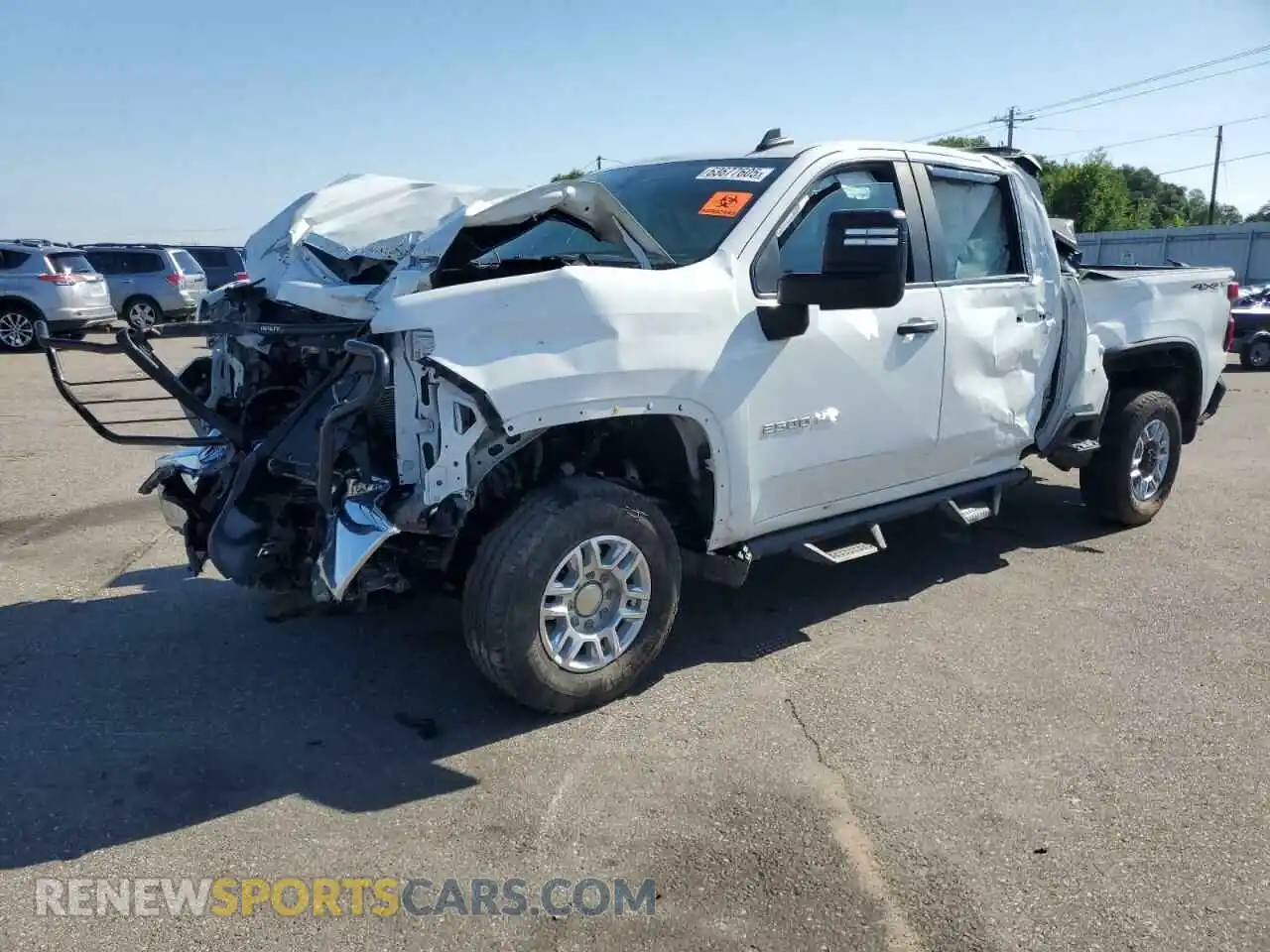 1 Photograph of a damaged car 1GC1YLE75MF186349 CHEVROLET All Models 2021