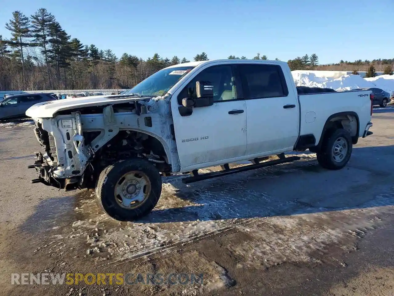 1 Photograph of a damaged car 1GC4YLE72MF105353 CHEVROLET ALL Models 2021