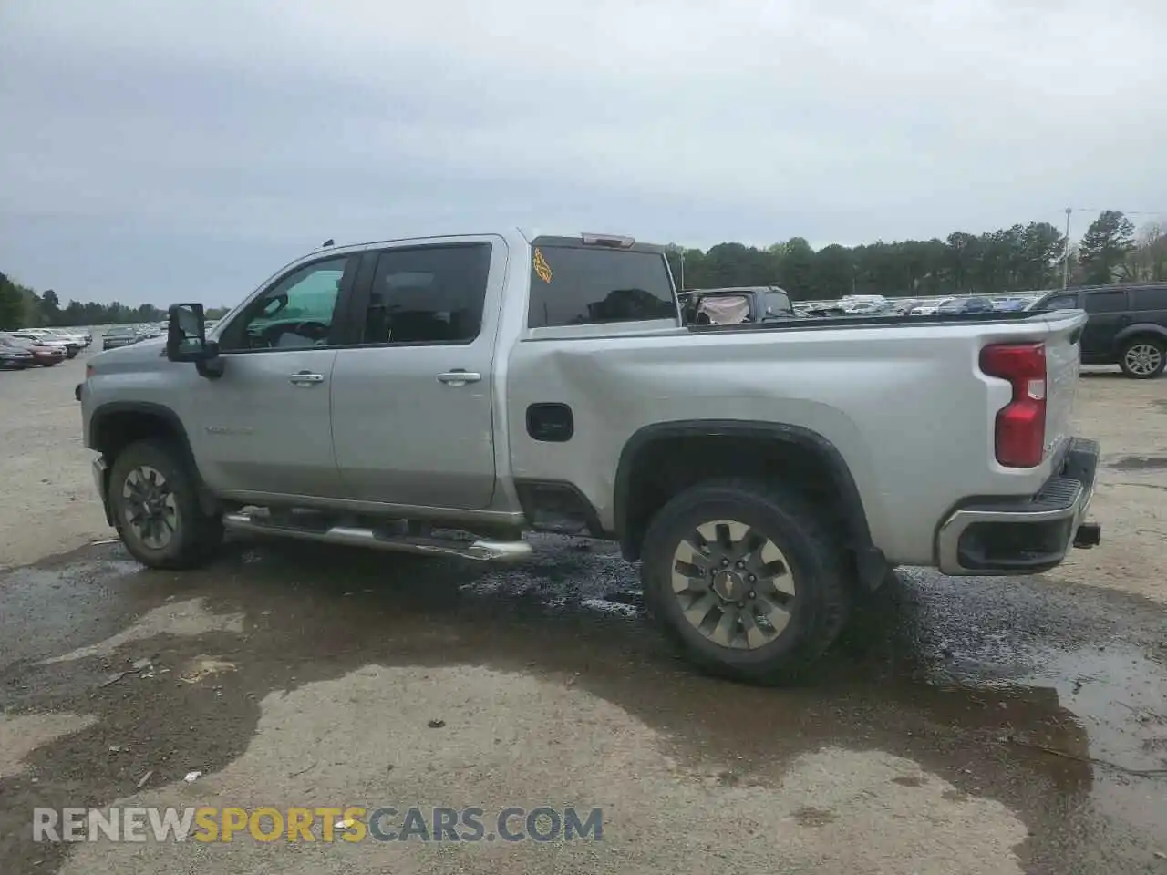 2 Photograph of a damaged car 1GC4YNEYXMF311220 CHEVROLET ALL Models 2021