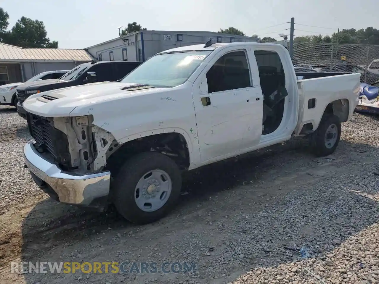 1 Photograph of a damaged car 1GC5YLE72MF300096 CHEVROLET ALL Models 2021